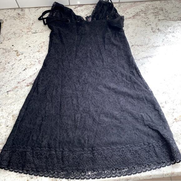 Victorias Secret The Lacy Teddy Camisole Chemise Slip Nightie Small NWOT - Picture 2 of 11